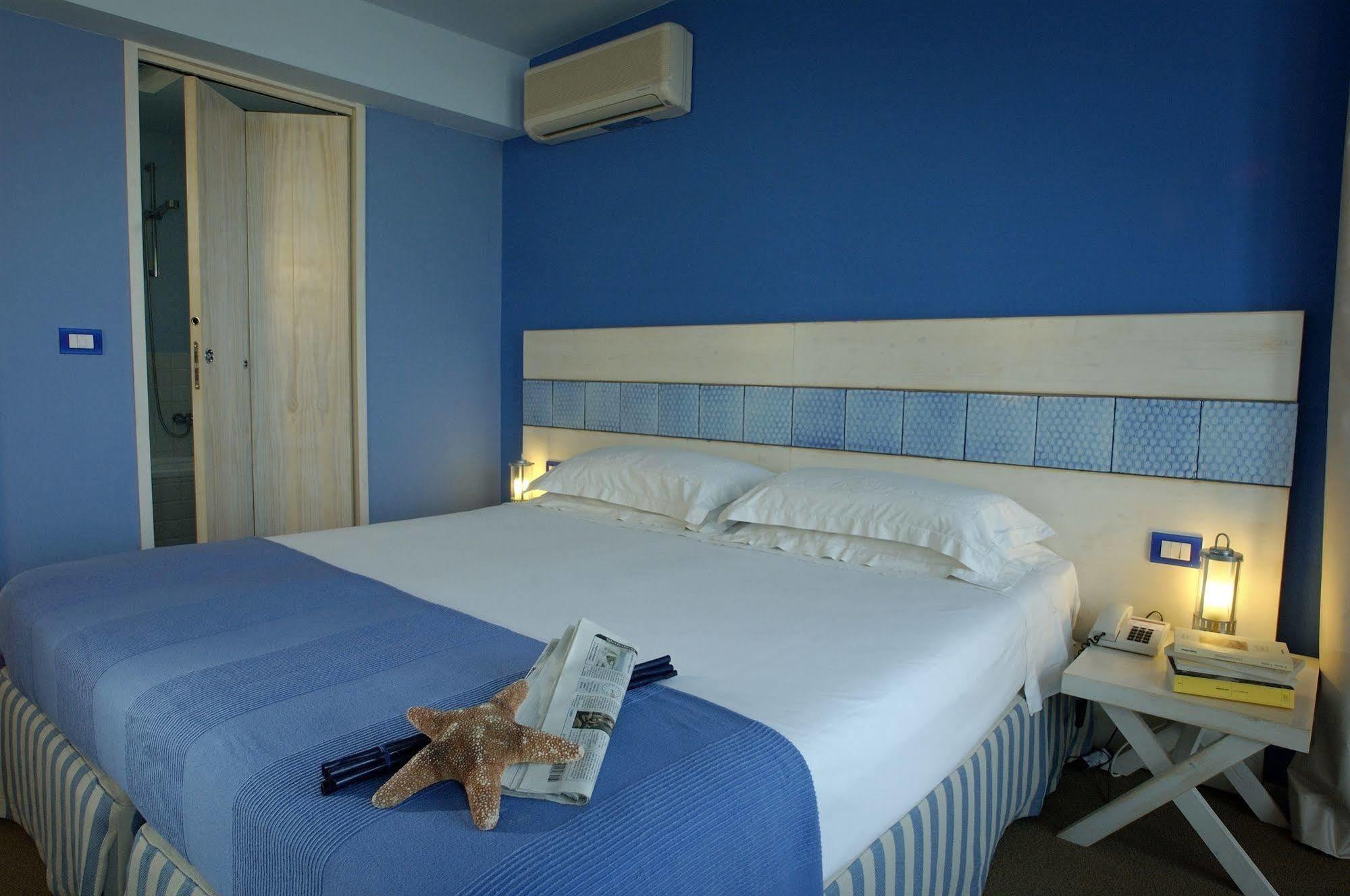 Hotel Lamorosa Rimini Eksteriør billede